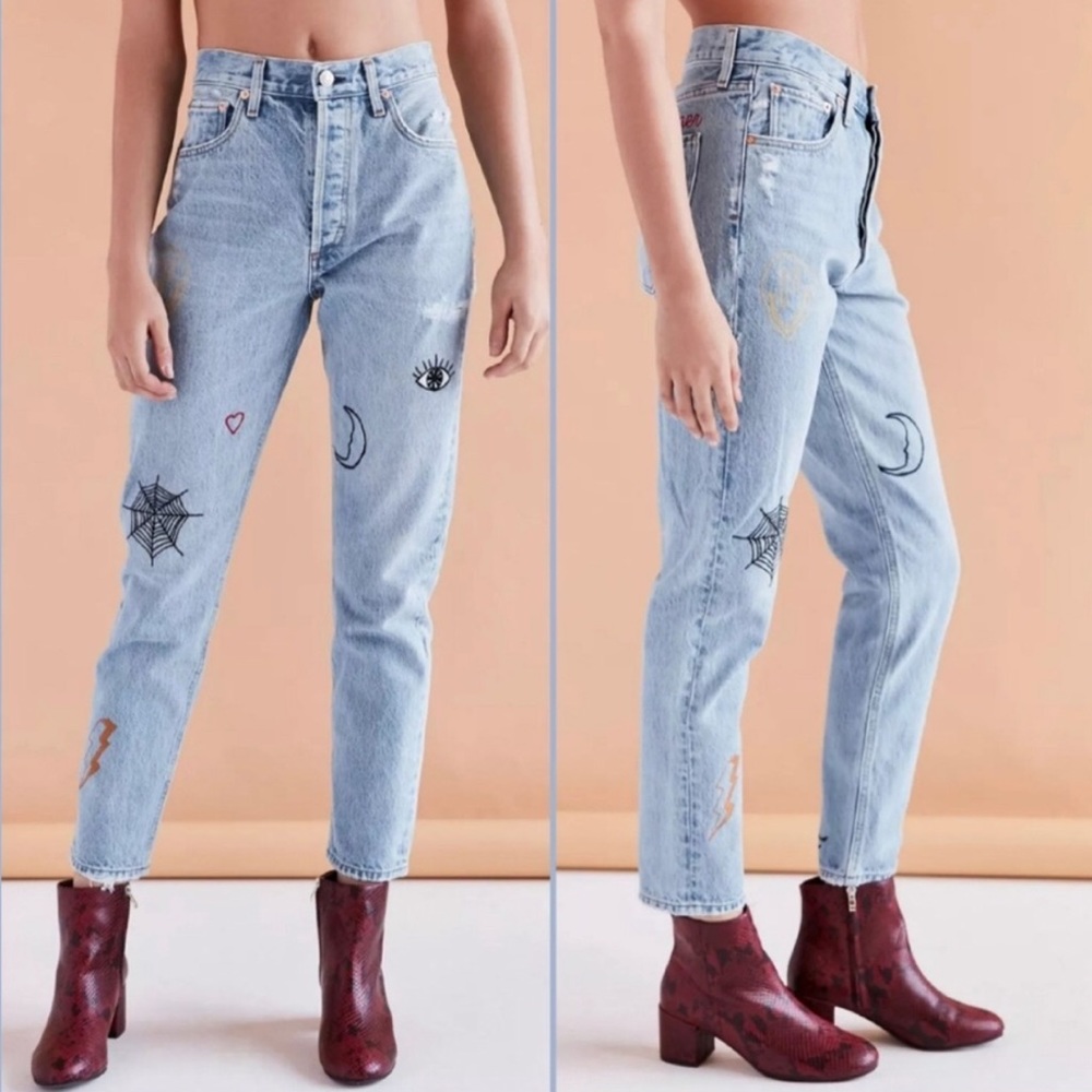 Agolde x Urban Outfitters embroidered Jamie jeans | 30